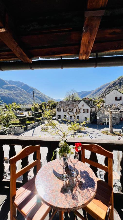 Alloggi Alla Cantina Tegna Exterior foto